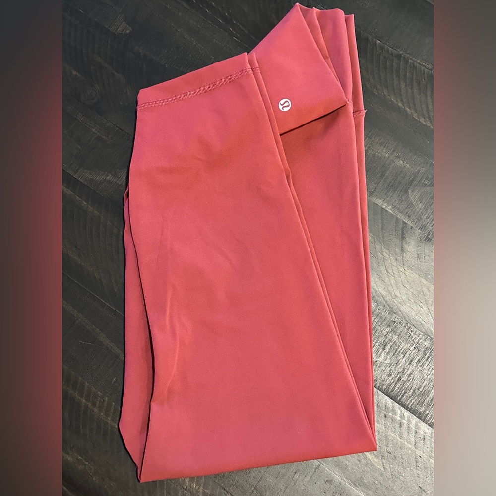 Lululemon maroon Leggings